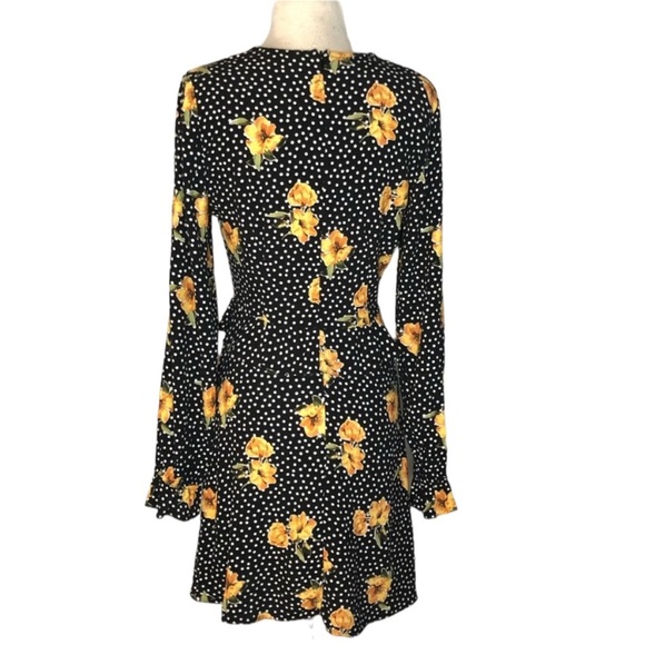 Nobody’s Child Tea Dress with Ruffle Detail In Floral Spot - Picture 8 of 13